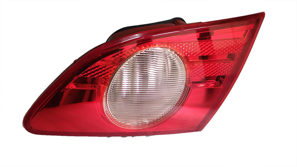 Nissan Sylphy boot light